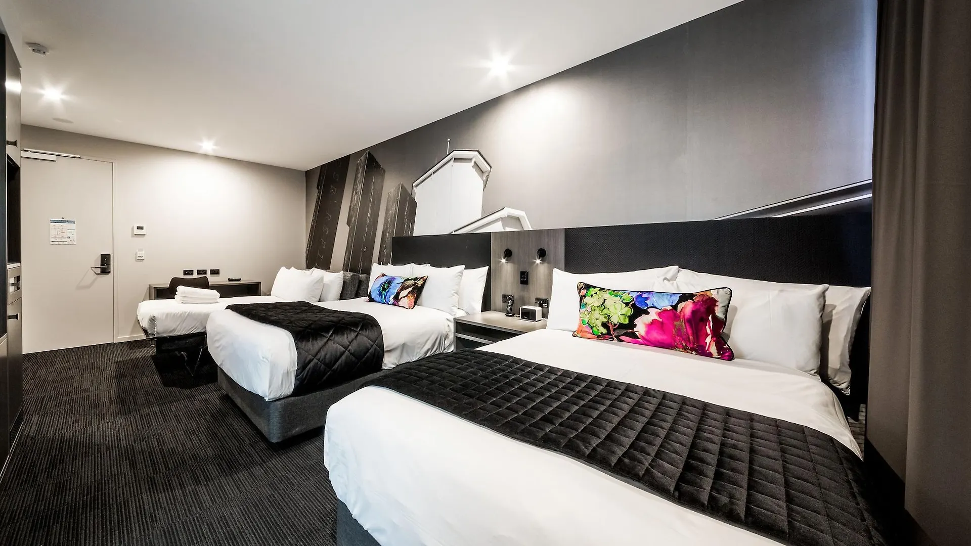 Sage Hotel James Street Brisbane