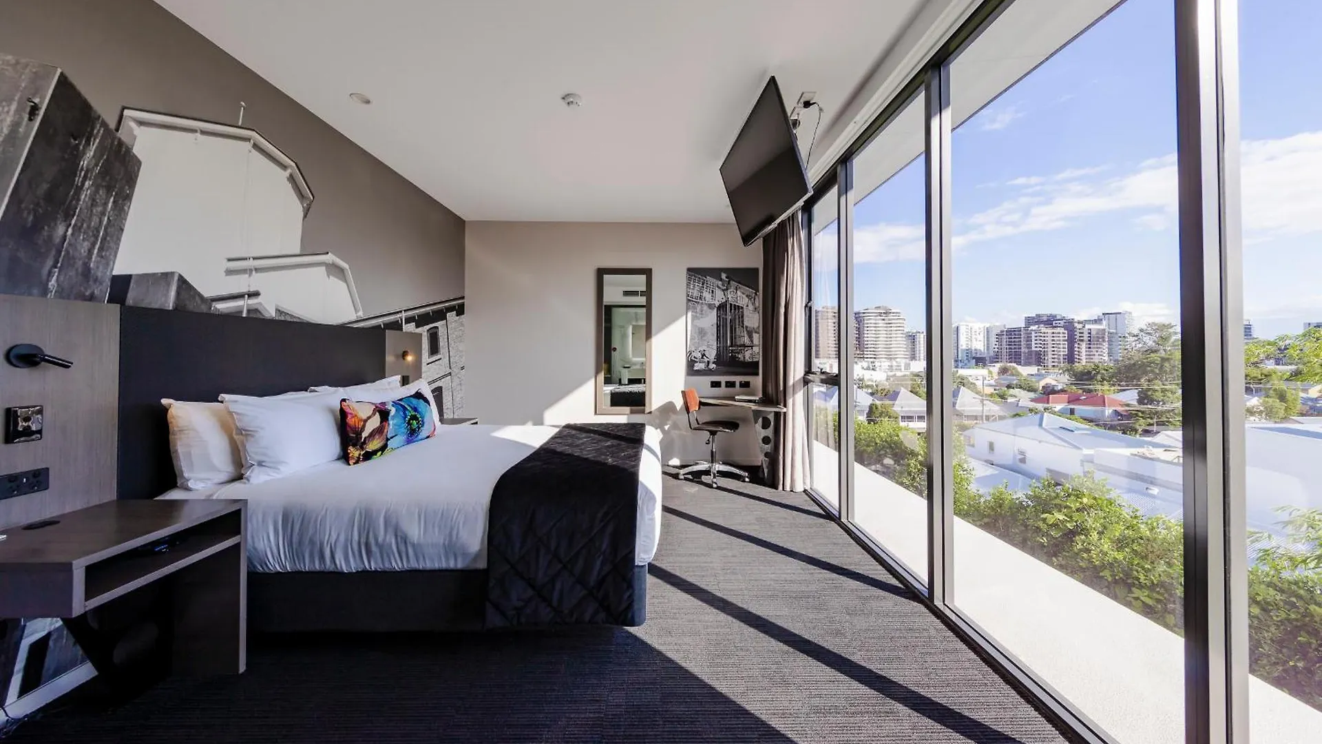 ****  Sage Hotel James Street Brisbane Australien