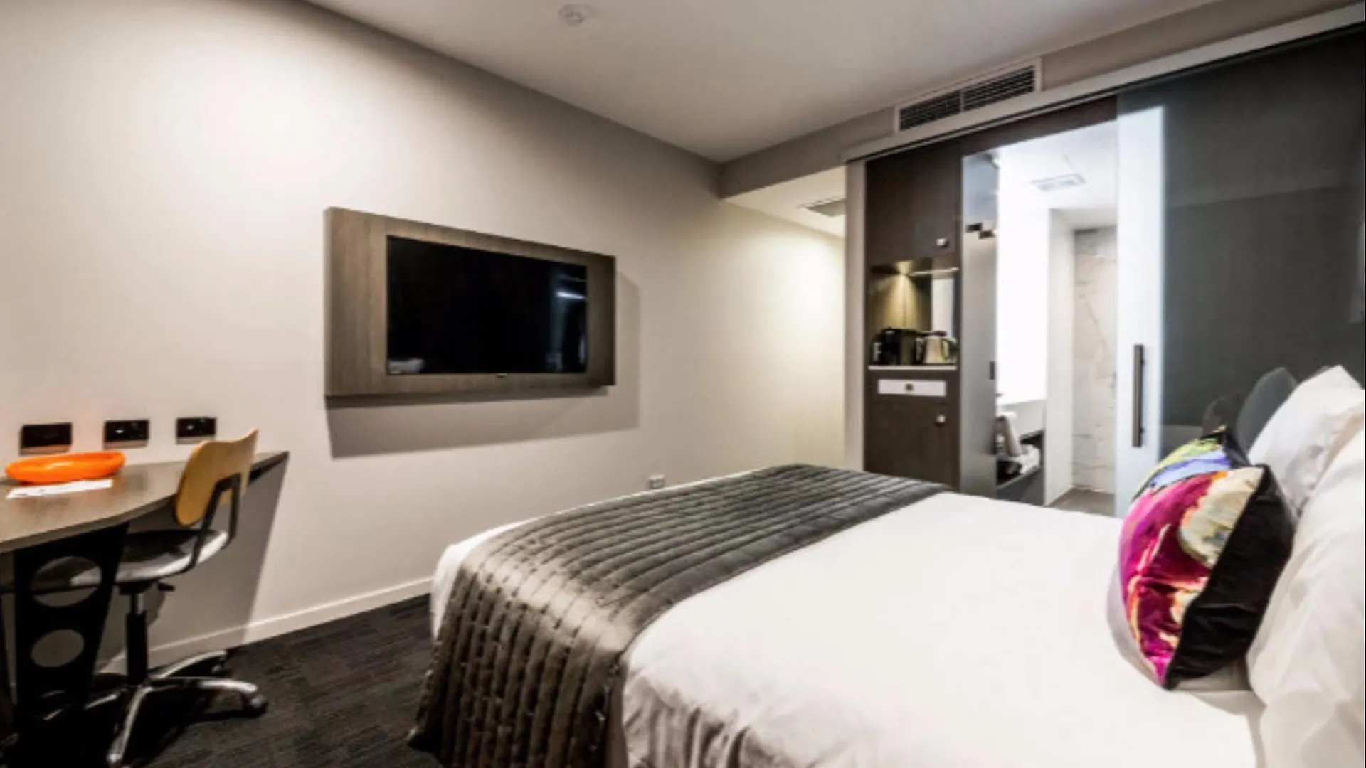 Sage Hotel James Street Brisbane