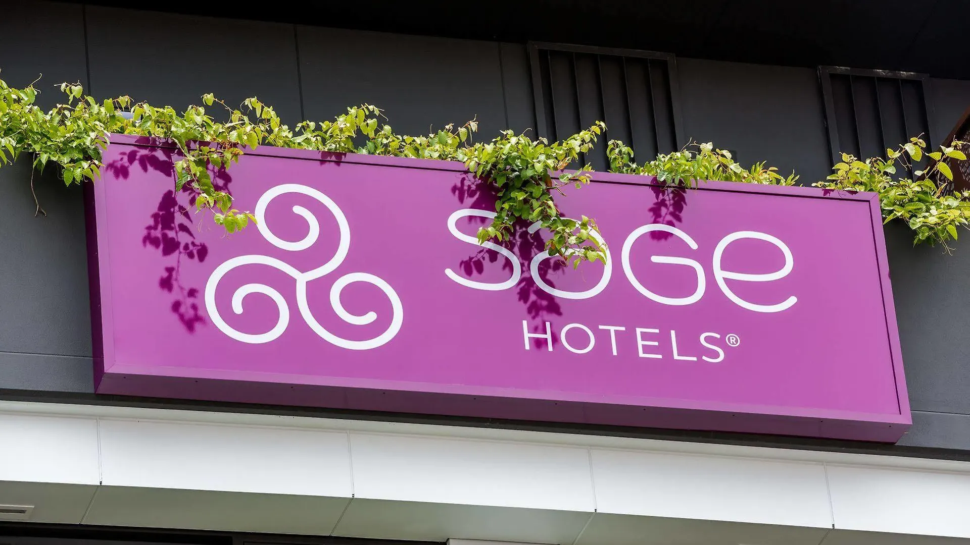 Sage Hotel James Street Brisbane Australia